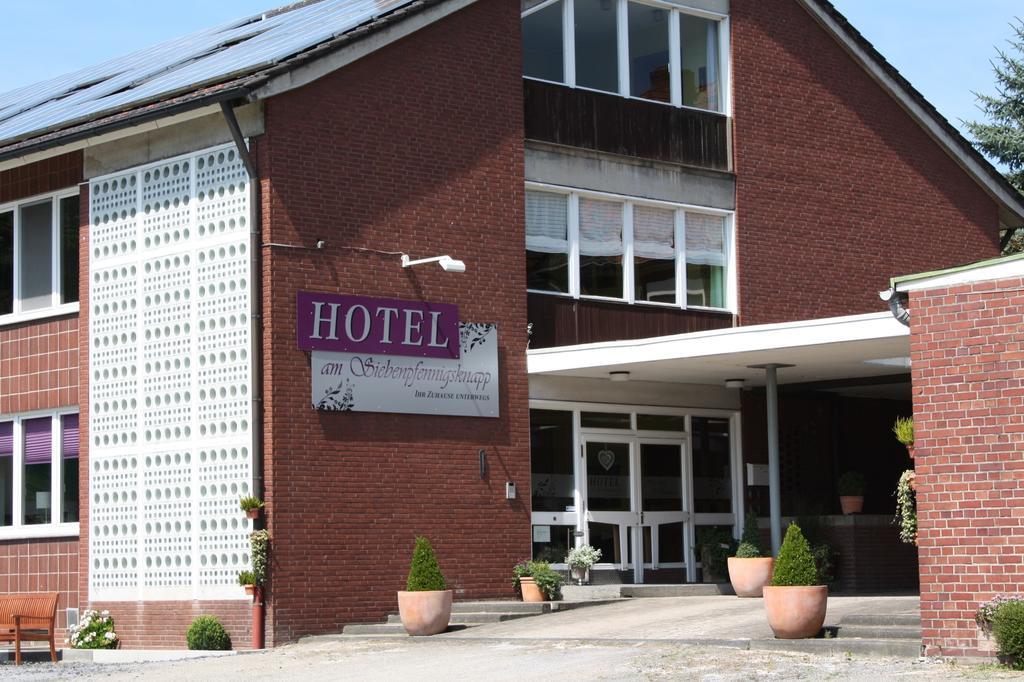 Hotel Am Siebenpfennigsknapp Luenen Exterior photo
