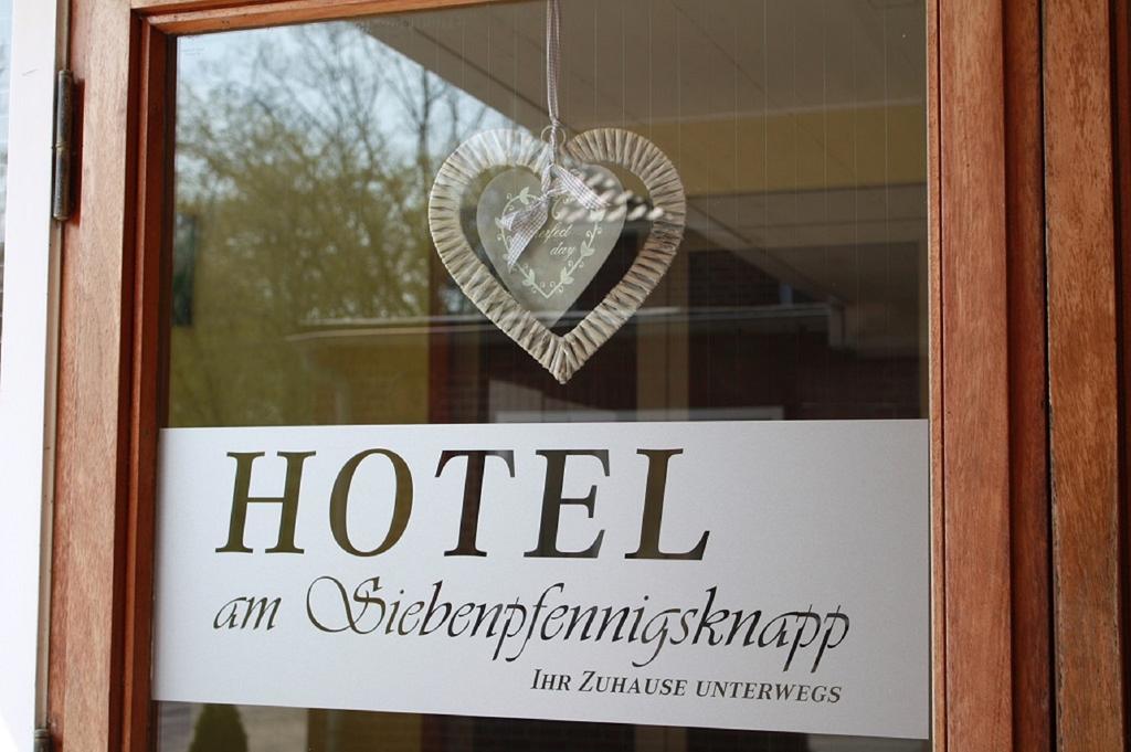 Hotel Am Siebenpfennigsknapp Luenen Exterior photo
